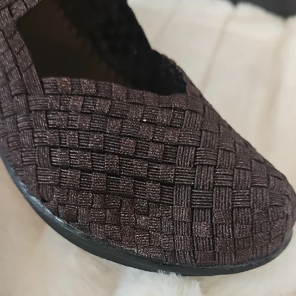 bernie mev. Women's Dark Brown Woven Flats - Picture 3 of 12